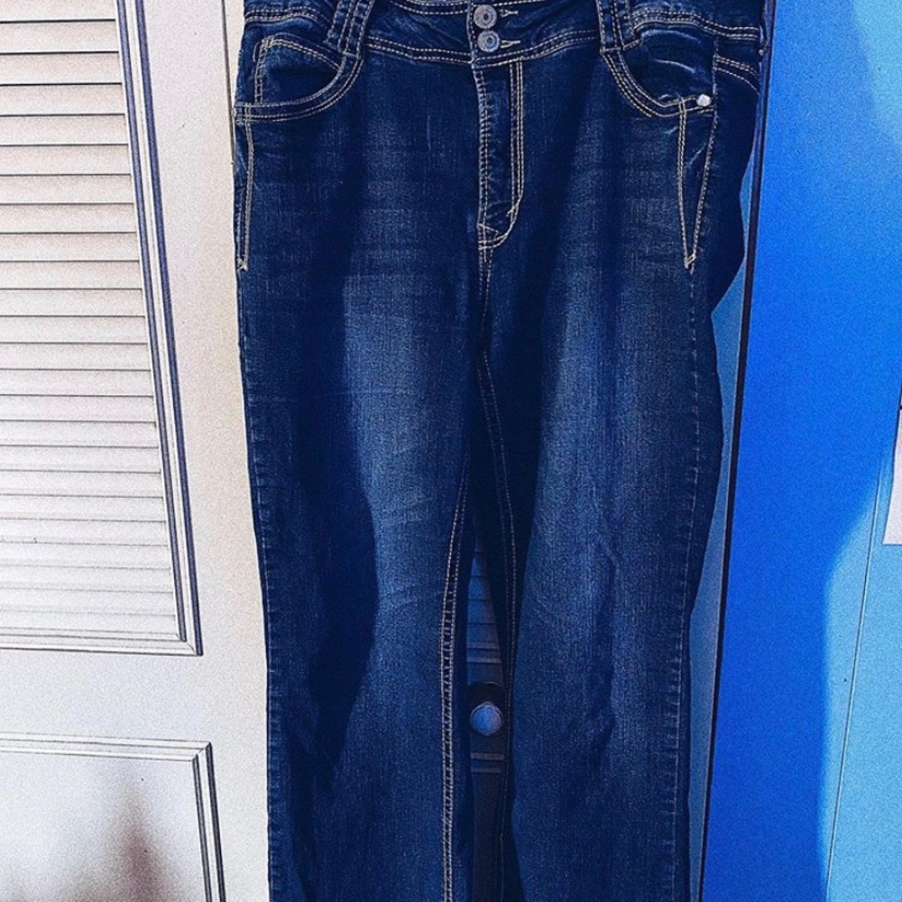 Wallflower Jeans